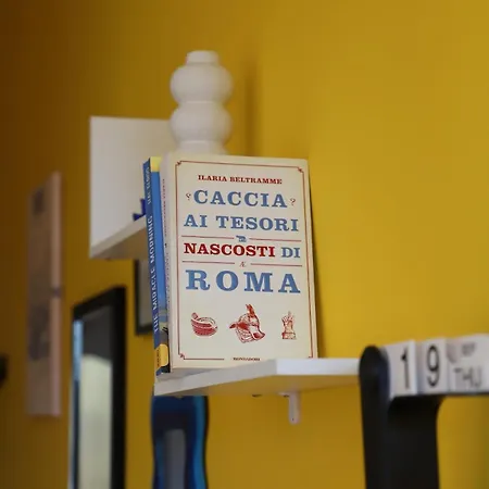 Eclectic Design Apartment, Colosseo - Termini 아파트 *